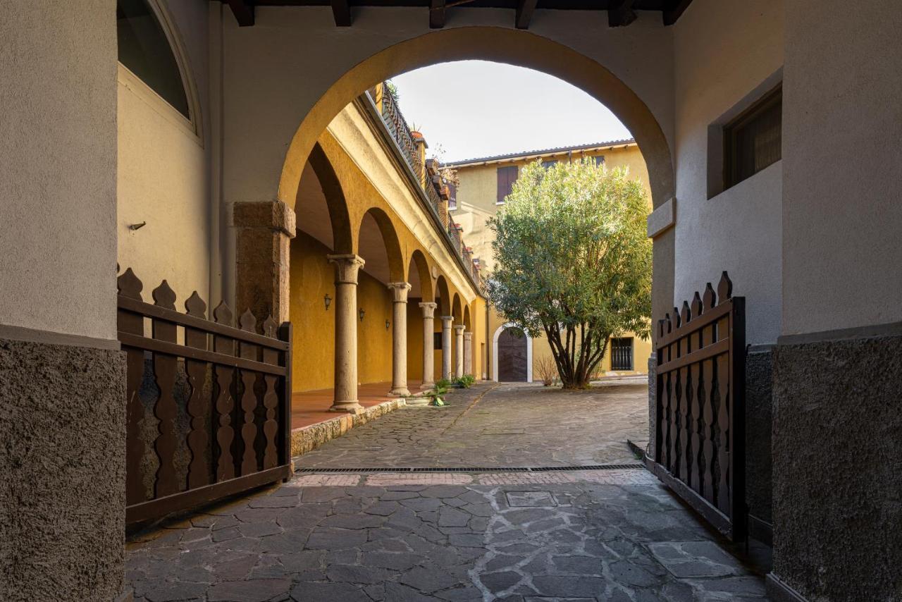 Appartamento Agata San Felice del Benaco Εξωτερικό φωτογραφία